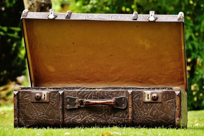 A arte de viajar só com bagagem de mão: o guia definitivo para nunca mais despachar mala