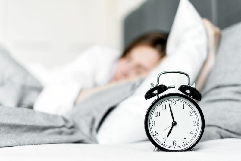 Jet lag: técnicas comprovadas para chegar ao destino sem passar dias como um zumbi